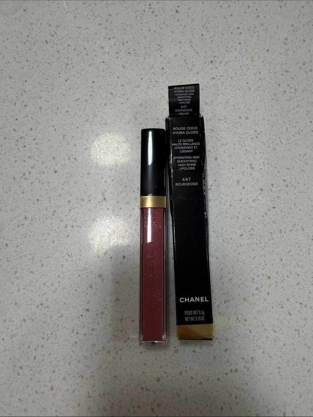 CHANEL Rouge Coco Hydra Gloss Lip Gloss - 447 Bourgeoise (Pink Mauve)